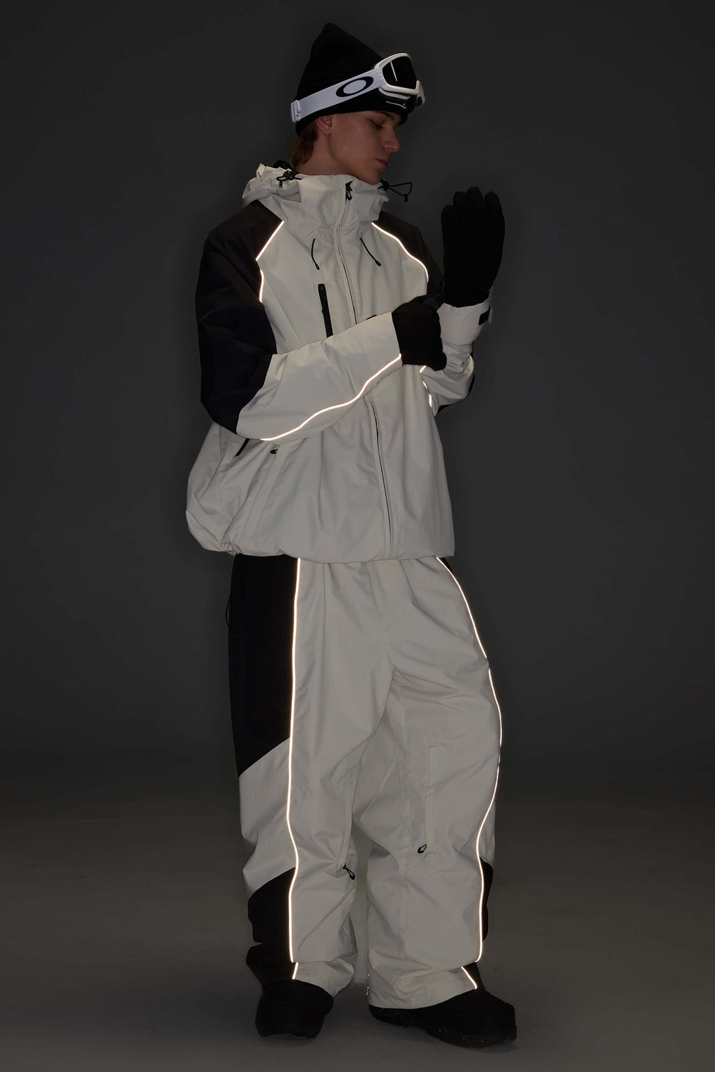 Women's Color Block Off White Waterproof Reflective Snow Jacket