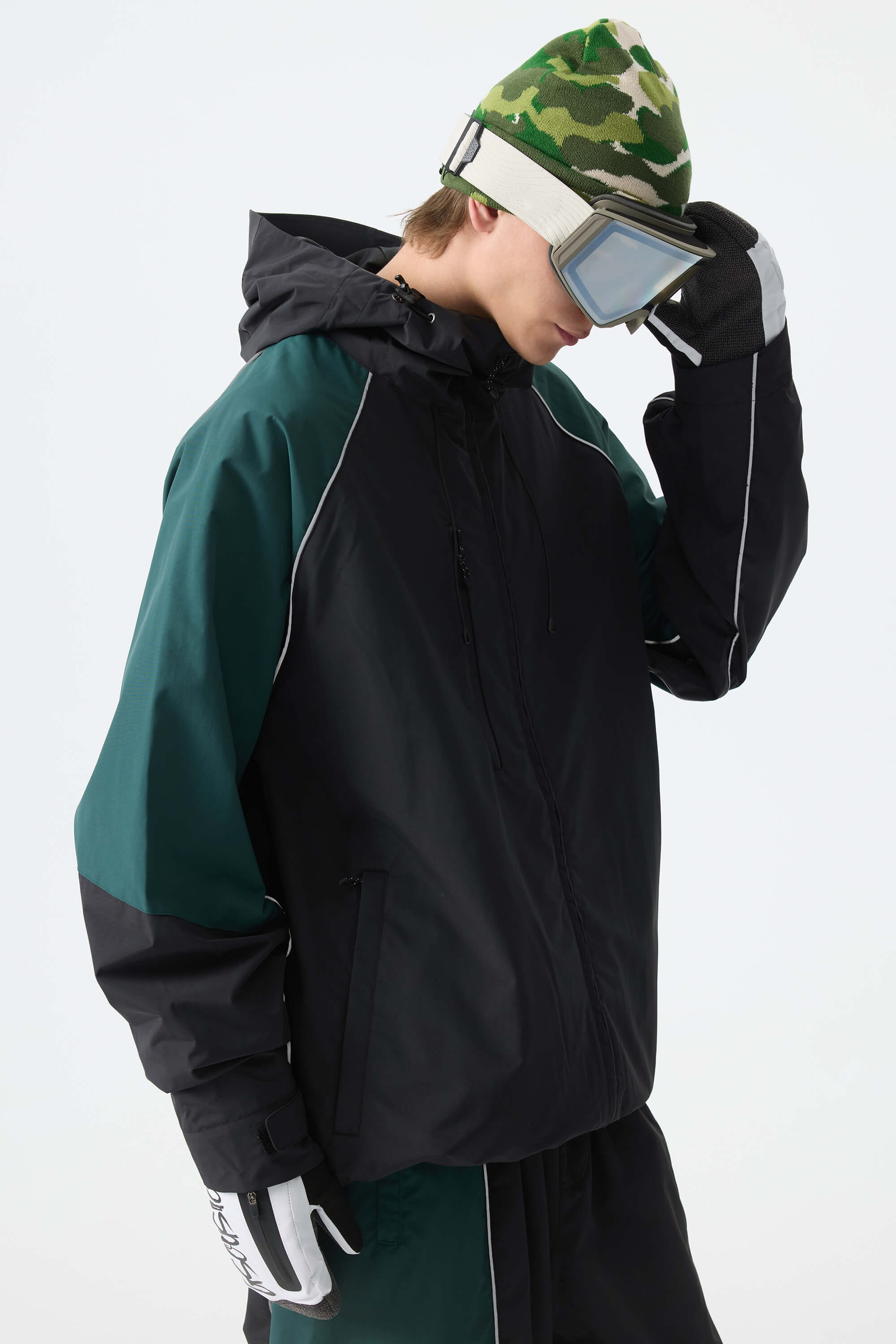 Men's Color Block Black Waterproof Reflective Snow Jacket