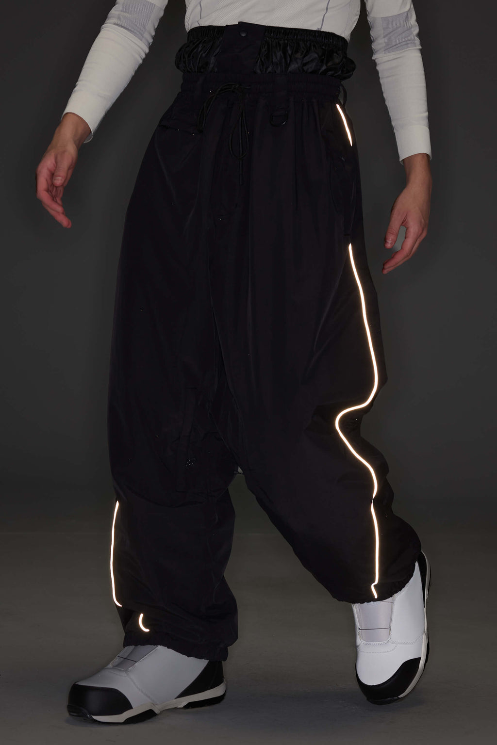 Men's Off White Baggy Reflective Piping Drawstring Snow Pants