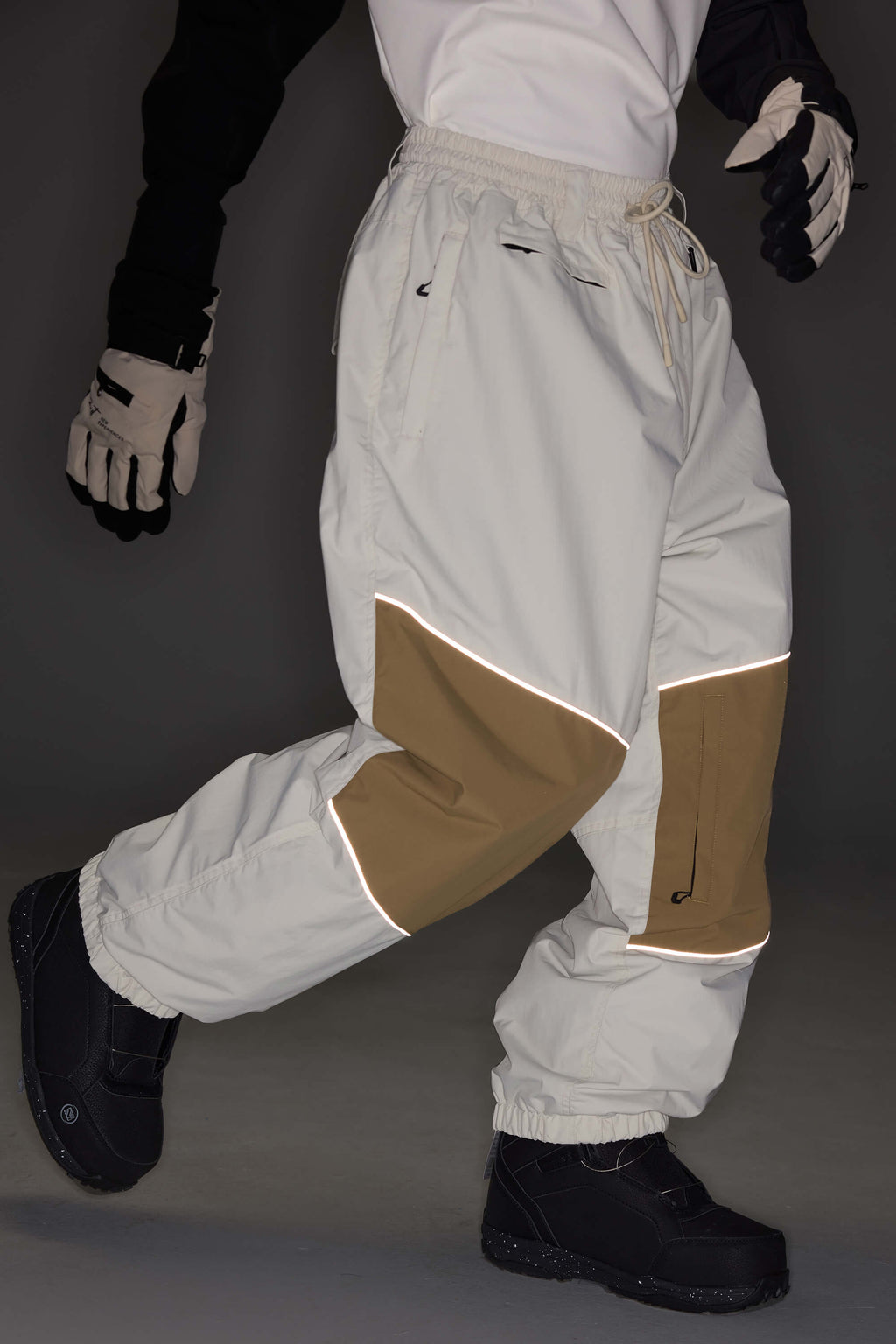 Women's Army Green Color-Block Reflective Baggy Snow Pants
