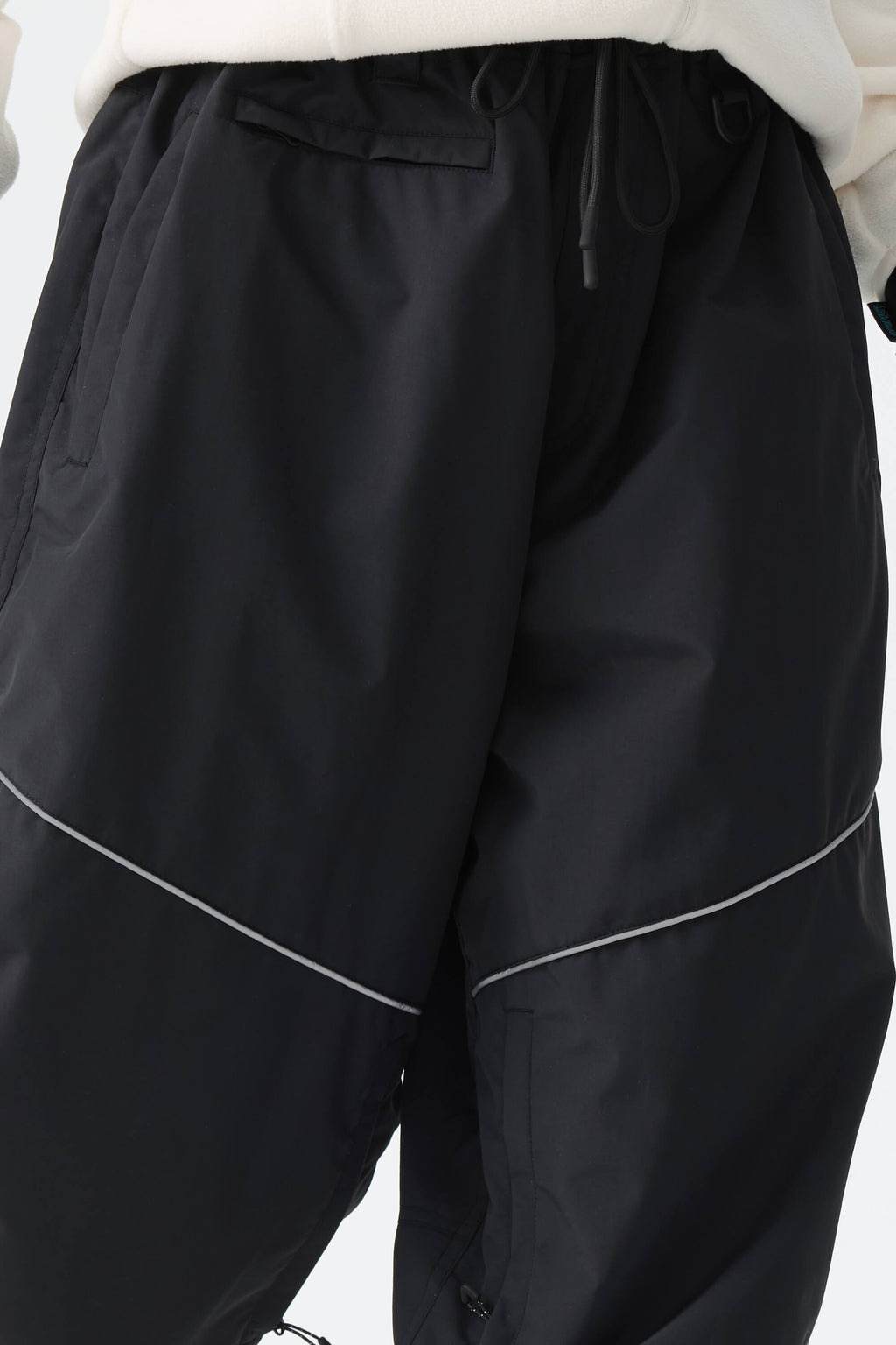 Women's Black Reflective Baggy Snow Pants