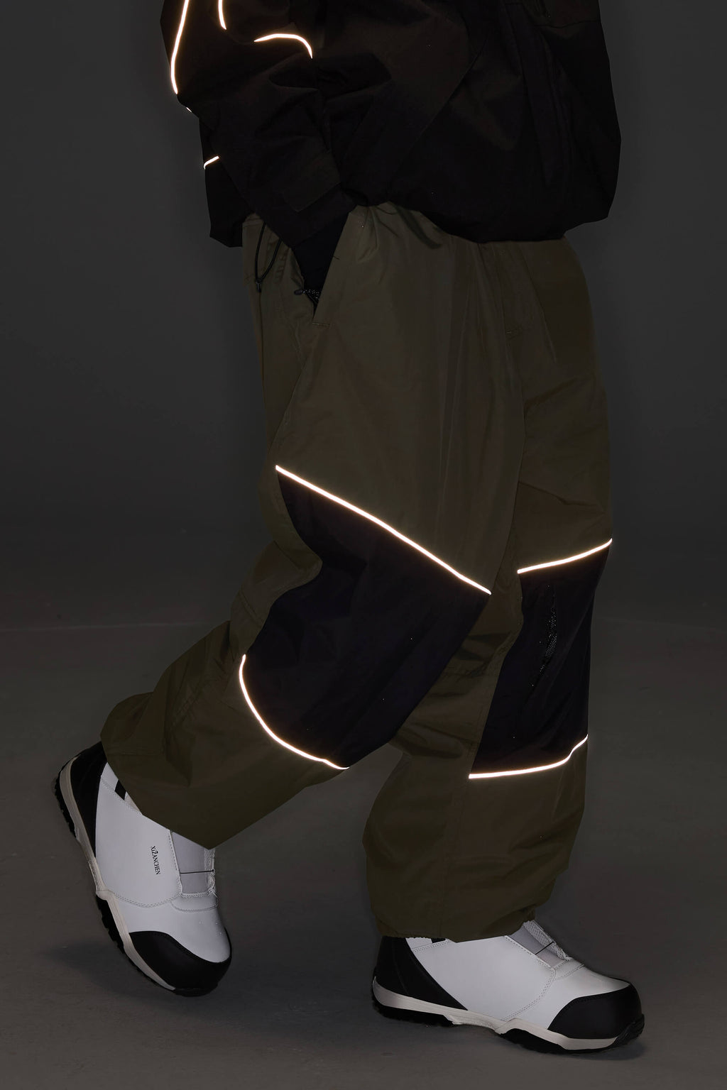Men's Off White Color-Block Reflective Baggy Snow Pants