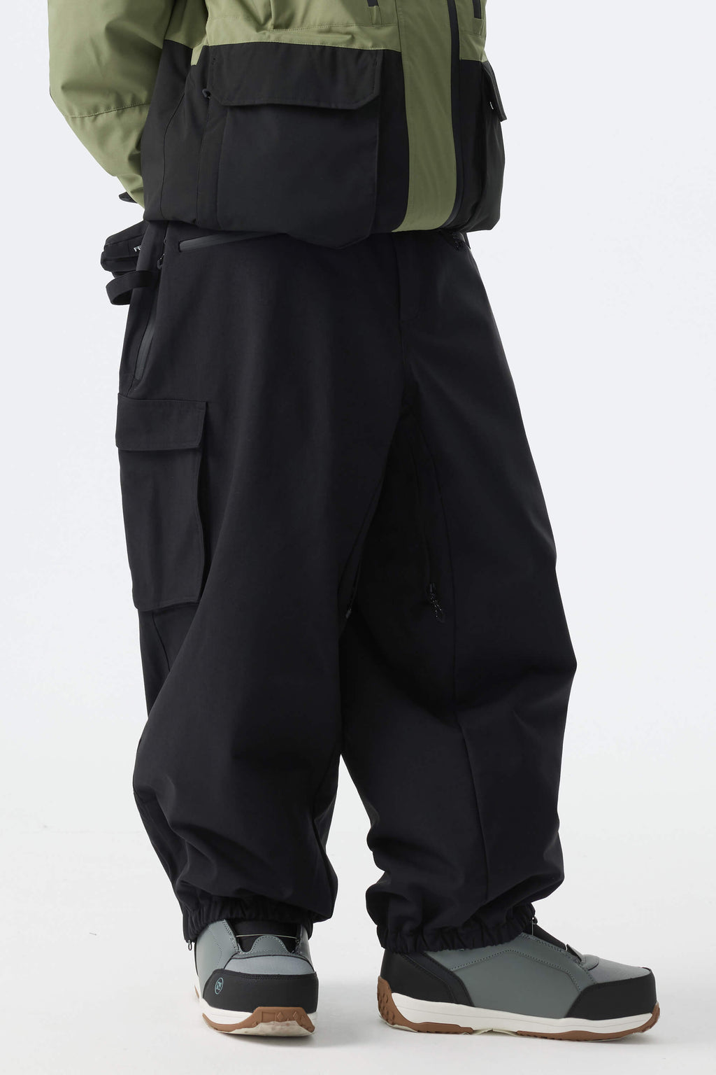 Men's Black Thermal Waterproof Utility Cargo Baggy Snow Pants